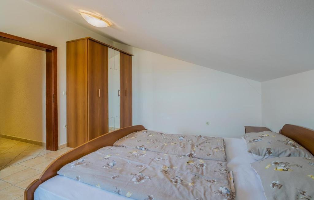 B&B Dujmovic Malinska Habitación foto