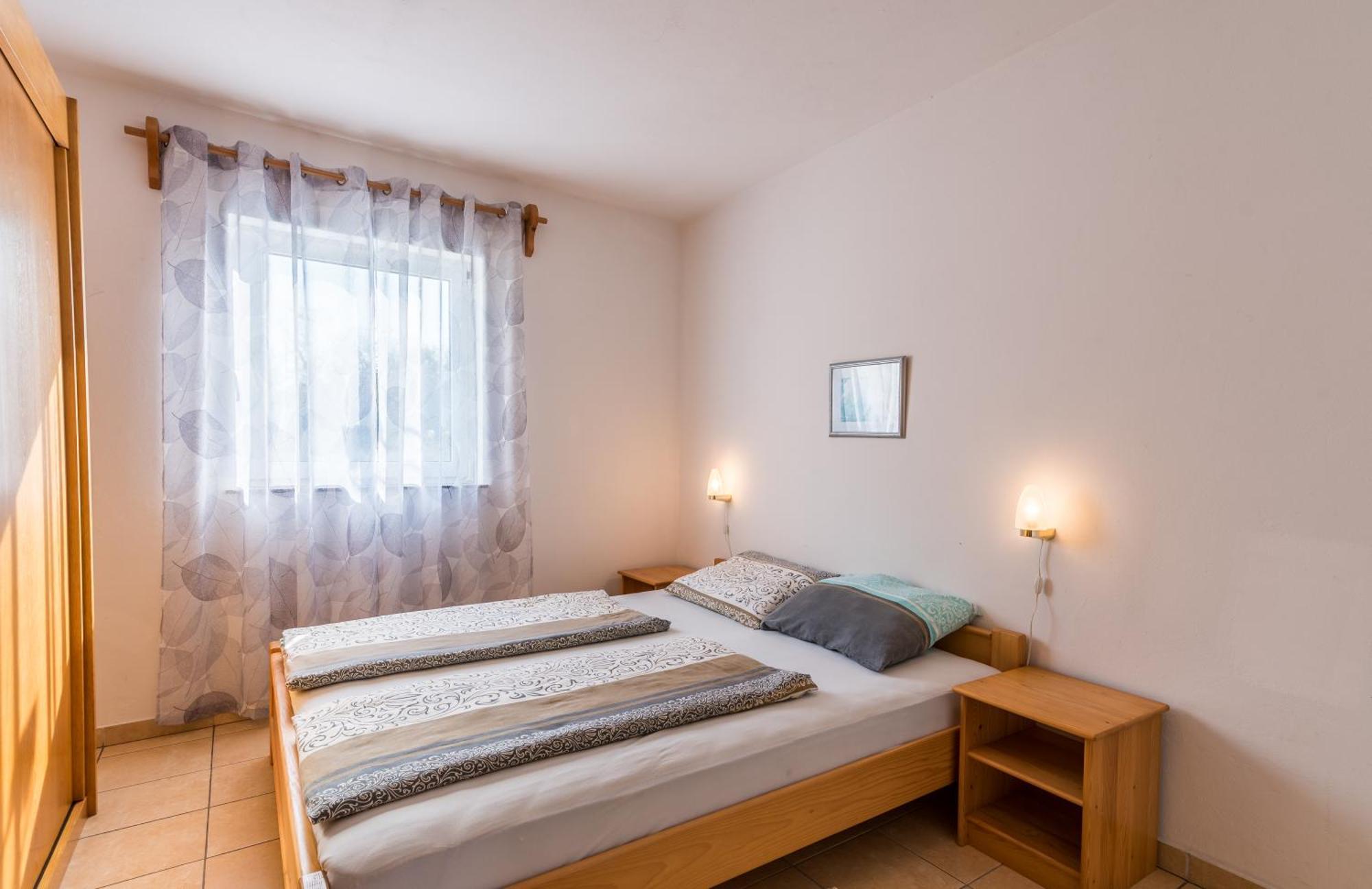 B&B Dujmovic Malinska Habitación foto